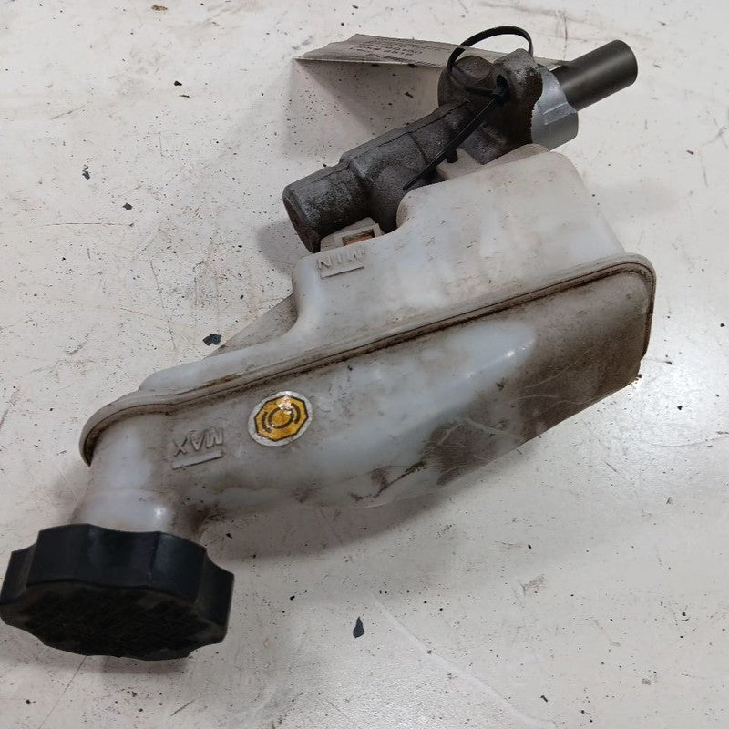 Brake Master Cylinder Hatchback GT Fits 13-17 ELANTRA 67026