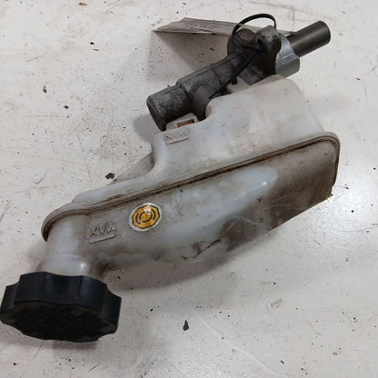 Brake Master Cylinder Hatchback GT Fits 13-17 ELANTRA 67026