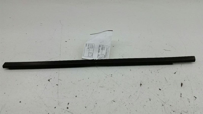 Chevy Cobalt Door Glass Window Weather Strip Trim Rear Left 2009 2010