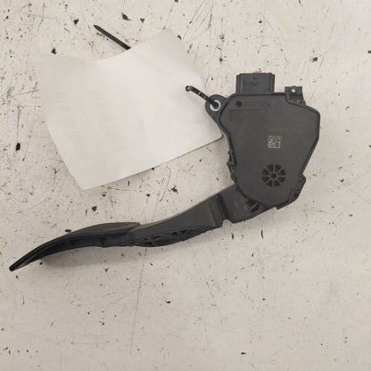 Nissan Versa Note Gas Pedal  2019 2018 2017
