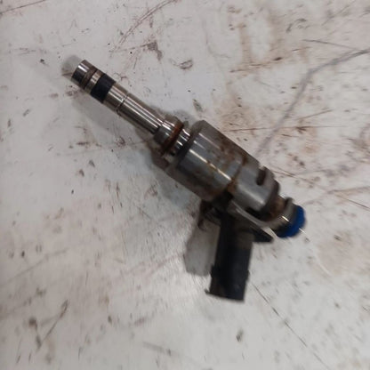 Fuel Injection Injector 1.6L VIN 2 8th Digit Fits 17-19 Kia Soul OEM