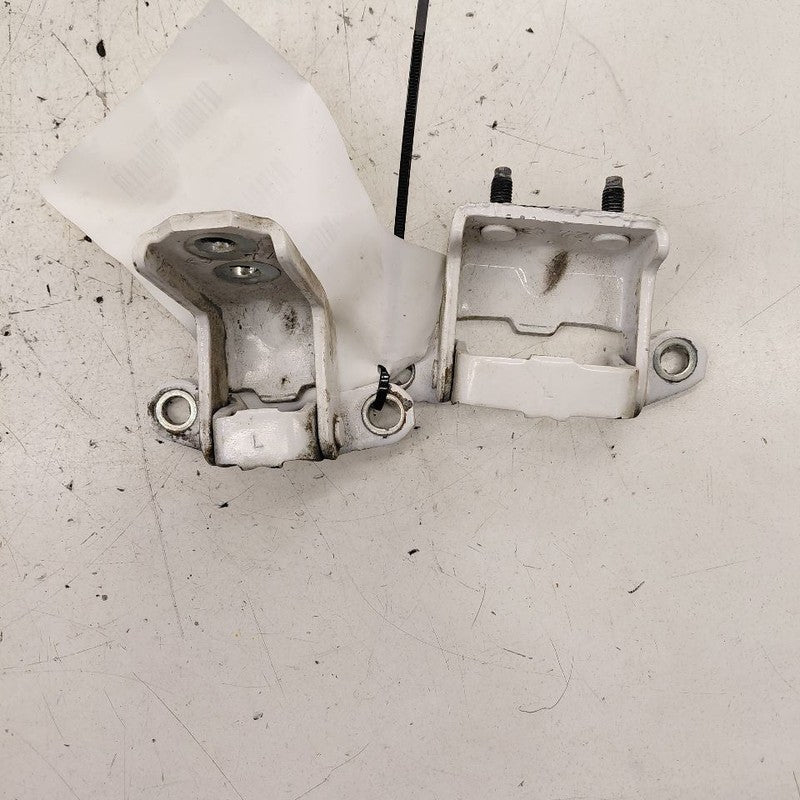 Nissan Versa Note Door Hinge Set Left Driver Rear  2019 2018 2017