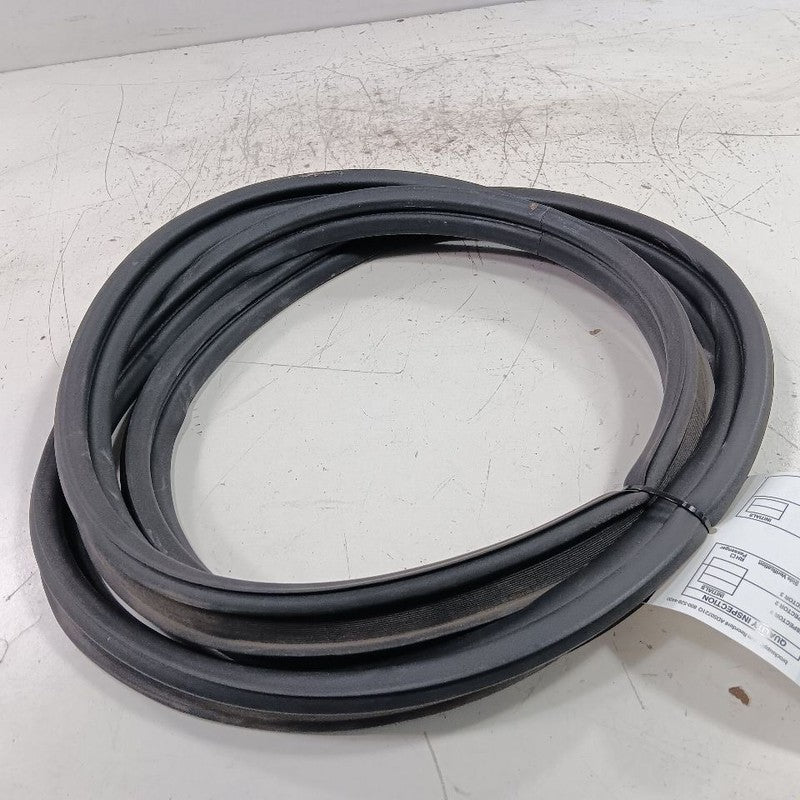 Kia Sportage Trunk Lid Hatch Door Rear Back Rubber Seal  2022 2021 2020 2019