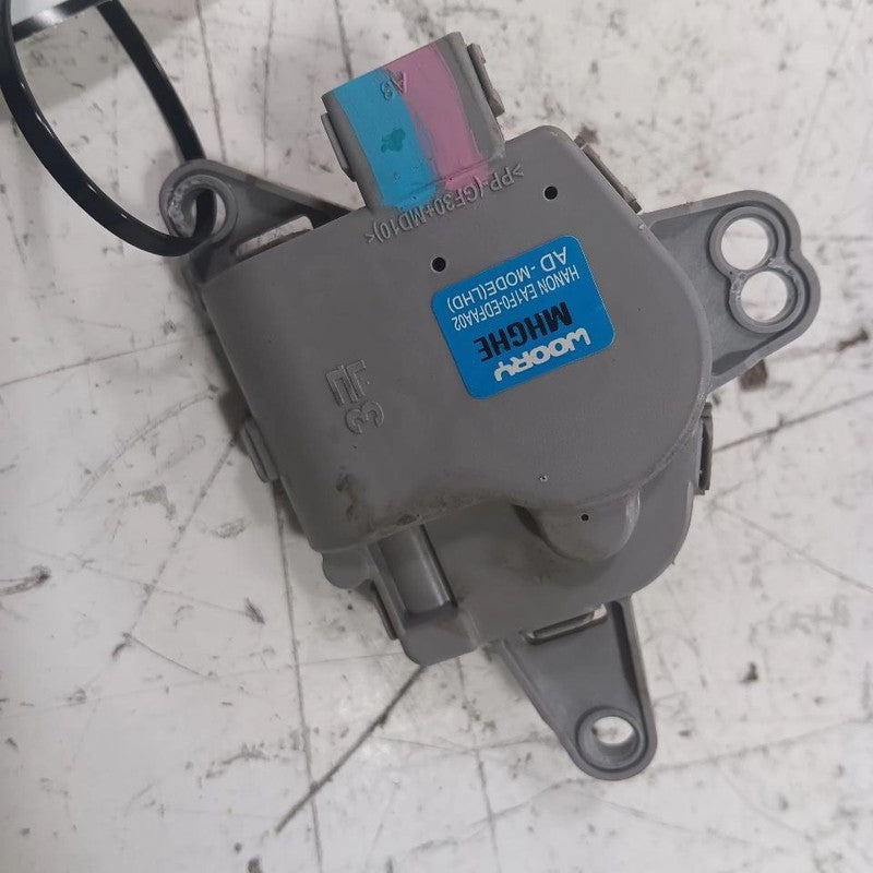 Hyundai Elantra Flap Door Motor Heater AC Door Actuator  2017 2018 2019 2020