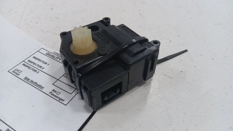 Lexus LS460 Flap Door Motor Heater AC Door Actuator  2007 2008 2009 OE