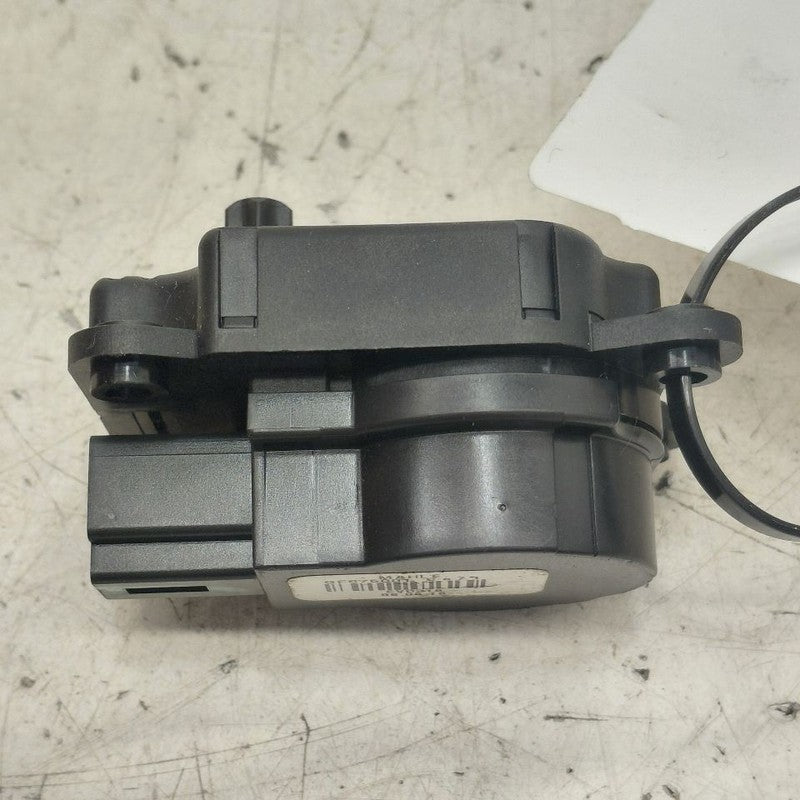 Cadillac CT6 Flap Door Motor Heater AC Door Actuator  2018 2017 2016
