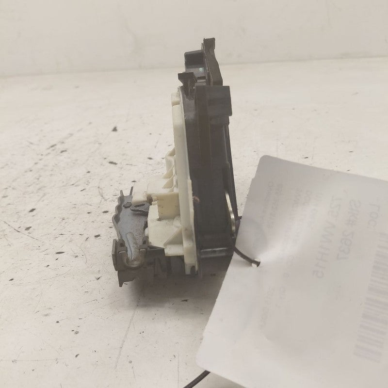 Volkswagen Golf Door Latch Lock Right Passenger Front  2015 2016 2017