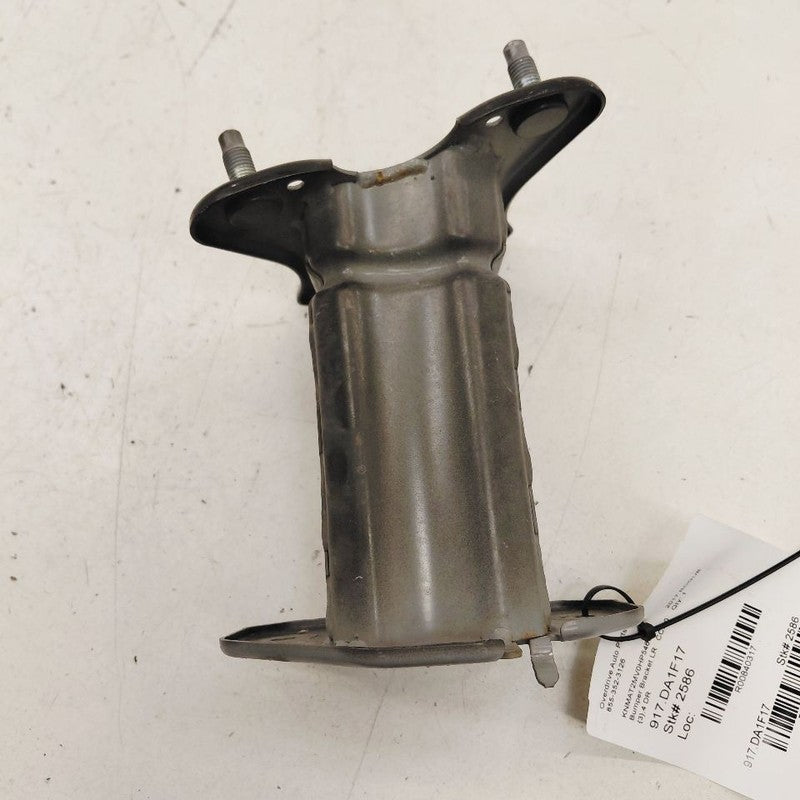 Nissan Rogue Bumper Mount Bracket Left Driver Side Rear  2017 2018 201