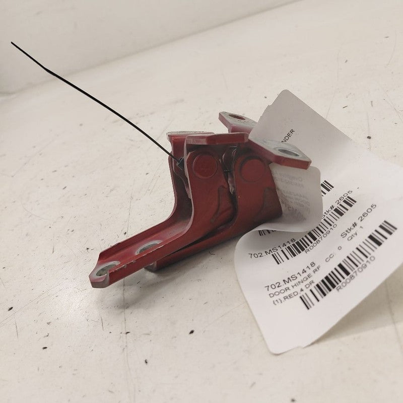 Mitsubishi Outlander   Door Hinge Set Right Front Passenger  2018 2017