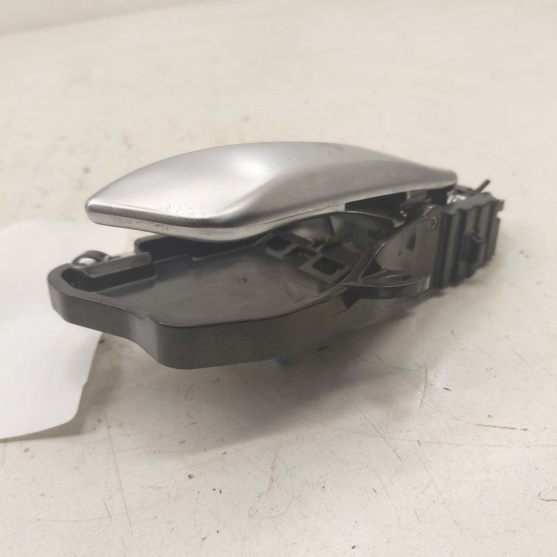 Kia Sorento Door Handle Right Passenger Front Interior Inside  2018 20