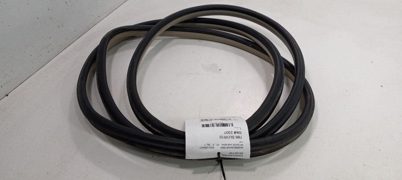Subaru Legacy On Body Door Jamb Seal Front Right 2010 2011 2012 2013 2