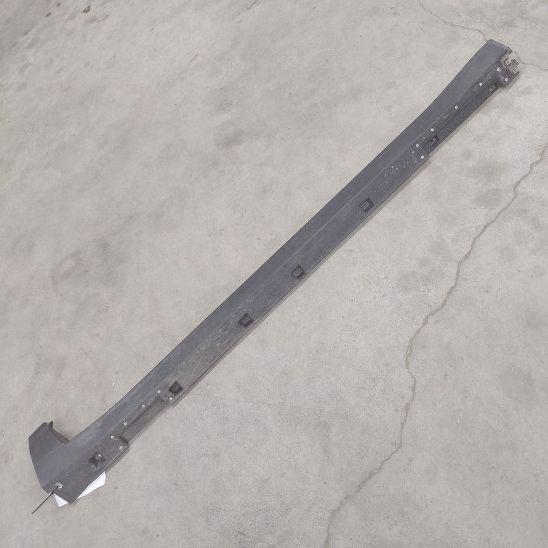 Buick Encore GX Rocker Panel Trim Cover Molding Skirt Left Drivers  20