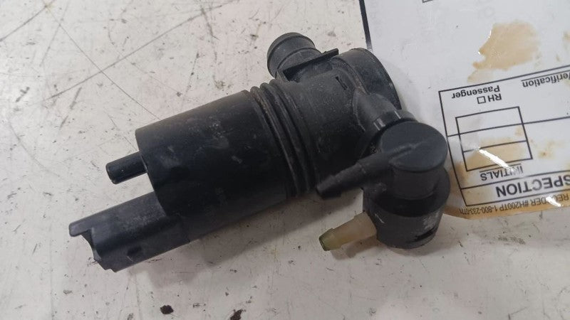 Nissan Rogue Windshield Washer Wash Fluid Reservoir Motor Pump Electri