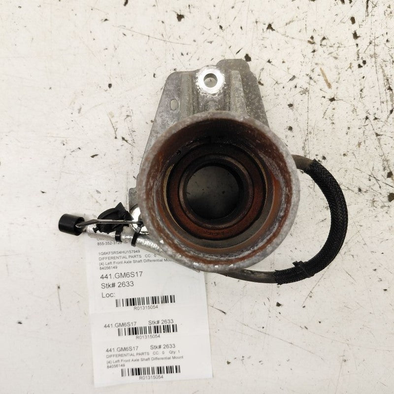 Cadillac CT6 Left Front Axle Shaft Differential Mount {84056149} 2018 