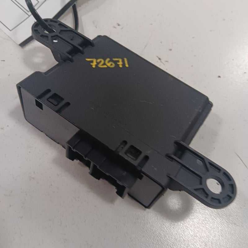 Driver Park Assist Control Module 4 Door L Model Fits 14-17 FIAT 500 O