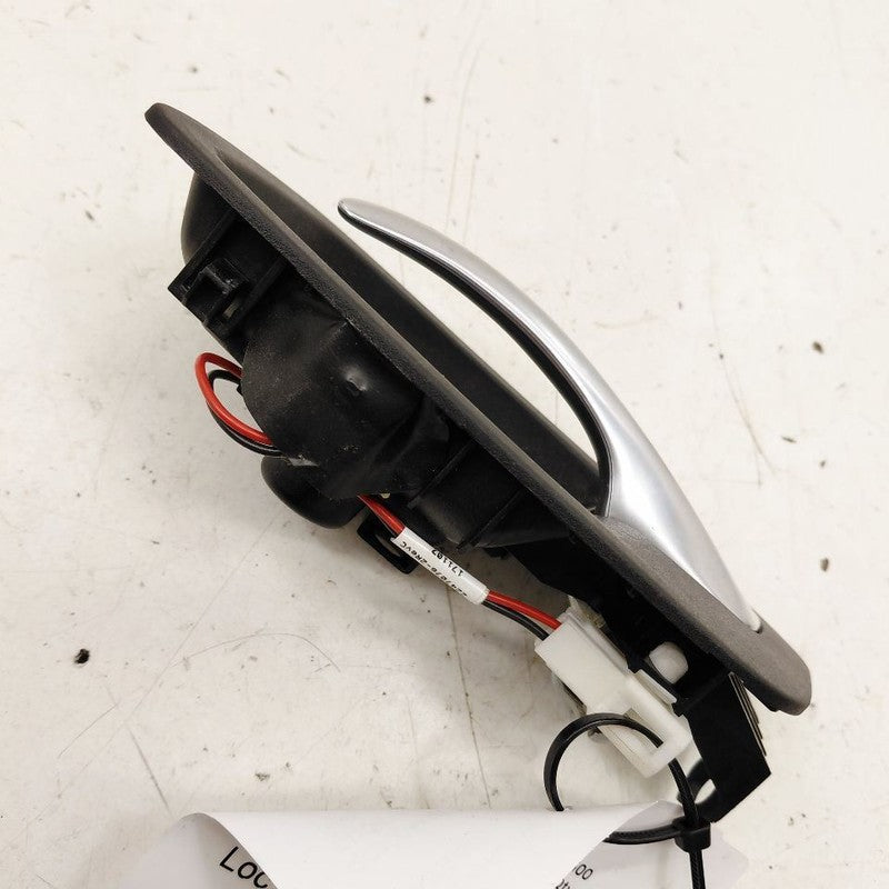 Chrysler 300 Door Handle Left Driver Rear Interior Inside  2017 2018 2