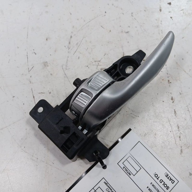 Jeep Renegade Door Handle Left Driver Rear Interior Inside   2021 2020