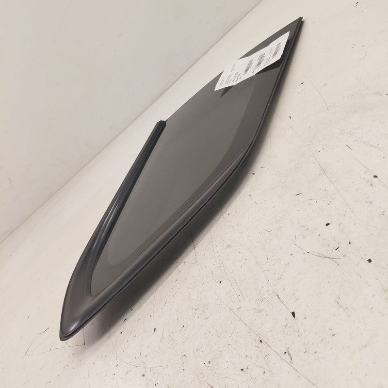 Driver Quarter Glass Plug-in Hybrid Phev Fits 14-15 18-22 OUTLANDER