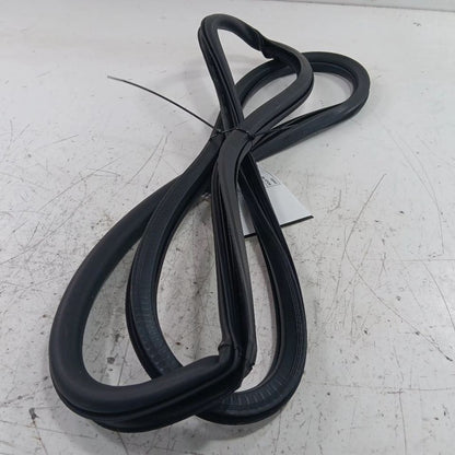 Jeep Compass On Body Door Jamb Seal Rear Right Passenger Back  2018 2019 2020 20