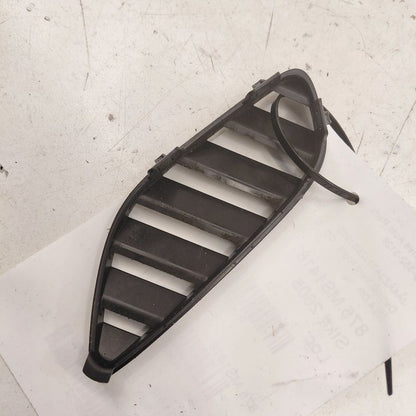 Mitsubishi Outlander   Defrost Vent Right Passenger Side  2018 2017 20