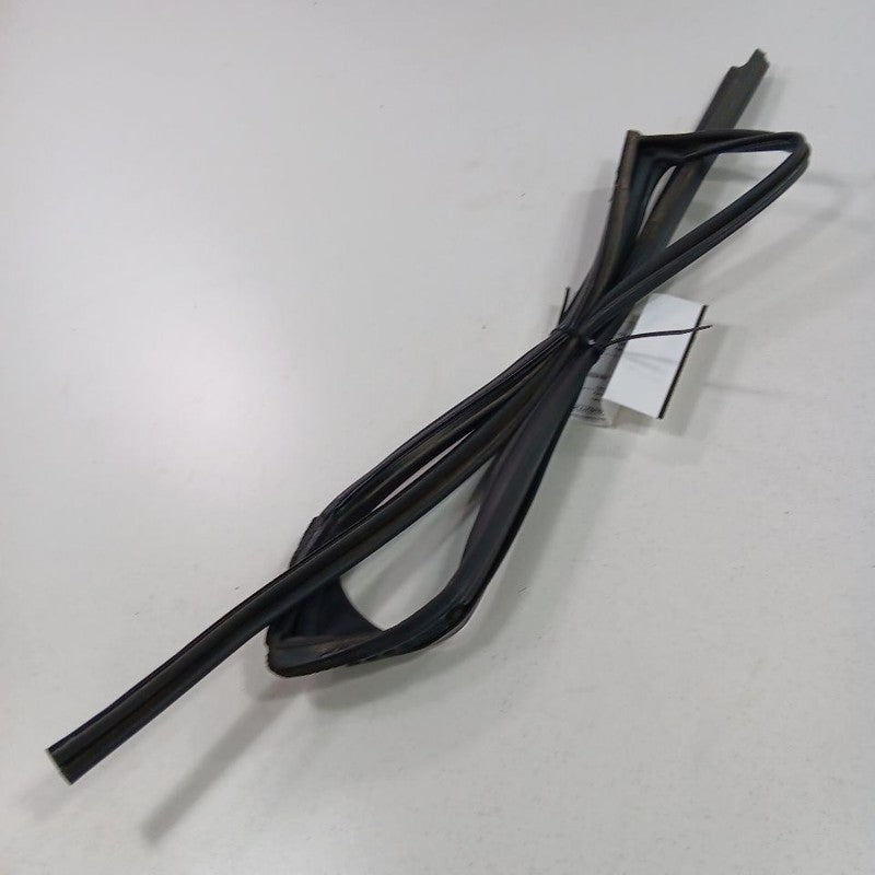 Mazda CX-5 Door Glass Window Seal Rubber Left Driver Rear Back 2016 20
