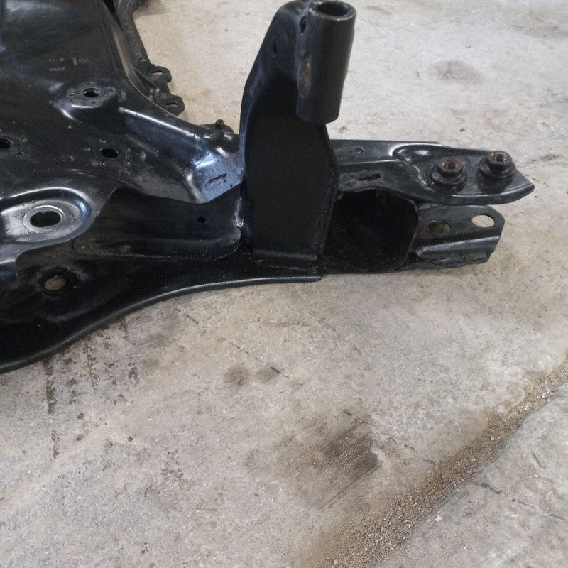 2018 Fiat 500 X Model Front Crossmember Support Frame