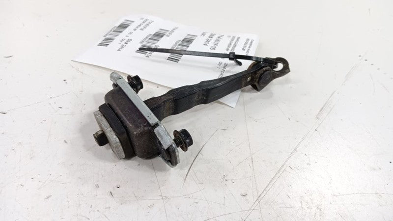 Kia Forte Door Check Right Passenger Front Hinge Stopper Detent 2016 2015 2014