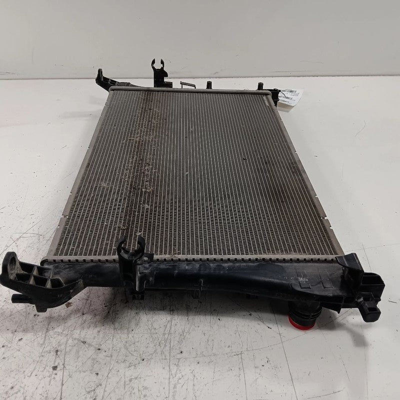 Radiator 4 Door L Model Fits 14-19 FIAT 500 1.4 OEM