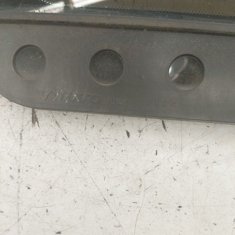 Passenger Rear Door Vent Glass Window VIN Y 1st Digit SWB Fits 14-18 V