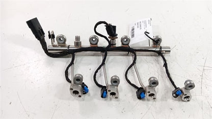 Buick Encore Fuel Rail Injection Injector Mount Bar 2016 2017 2018 2019