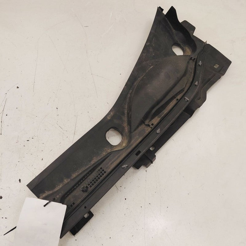 Mazda 3 Windshield Cowl Vent Panel Trim Cover Left Driver Side  2023 2