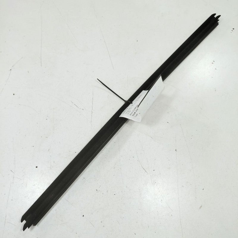Jeep Compass Left Front Weather Strip Interior  2025 2024 2023 OEM