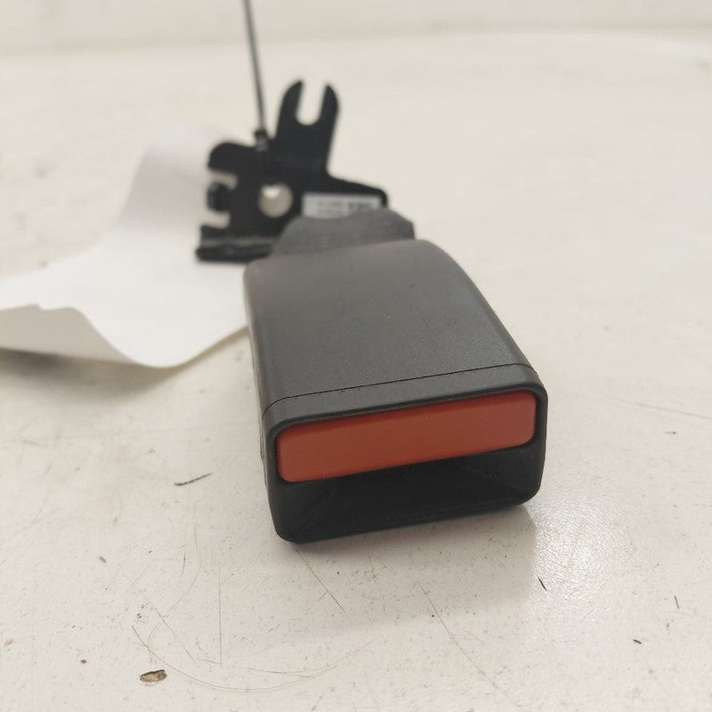 Buick Encore GX Seat Belt Buckle Latch Right Passenger Rear Back  2022