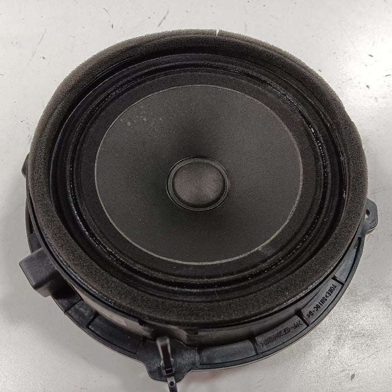 Hyundai Elantra Speaker Left Driver Front  2017 2016 2015 2014 2013 OE
