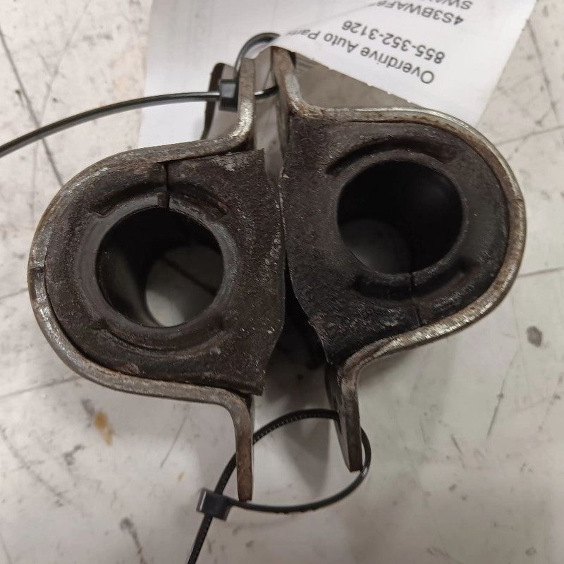 Subaru Legacy Front Sway Bar Bushing Mounting Bracket  2020 2021 2022 