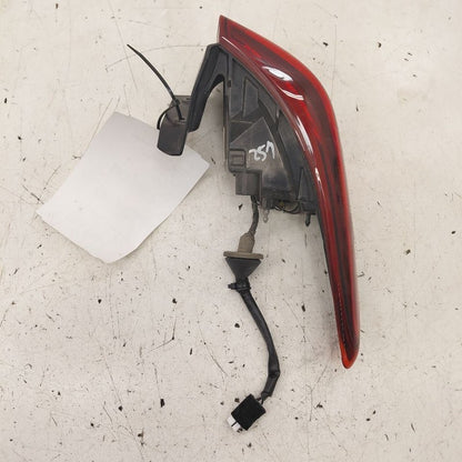 Driver Left Rear Tail Light Brake Lamp Incandescent Fits 18-21 Hyundai
