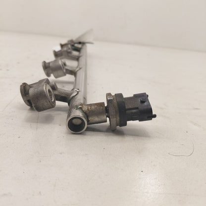 Mazda 6 Fuel Rail Injection Injector Mount Bar  2.5 2016 2015 2014