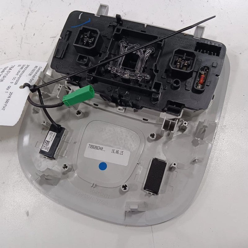 FIAT 500 Dome Light Roof Lamp  2017 2016 OEM