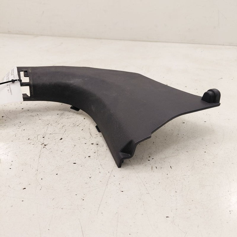 Kia Sorento Kick Panel Trim Right Passenger  2018 2017 2016