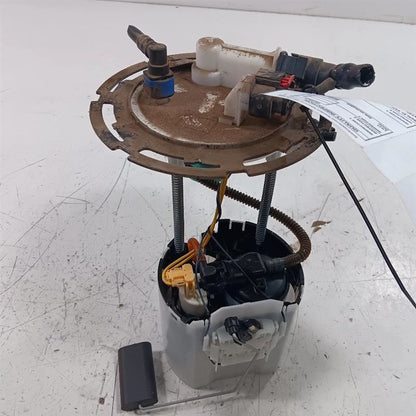 Gas Fuel Pump Assembly Fits 18-20 Chevy Malibu OEM