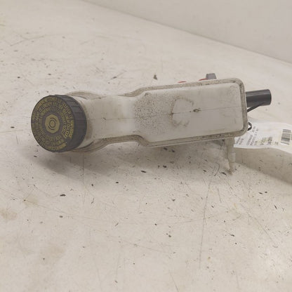 Brake Master Cylinder VIN B 8th Digit Opt Luv Fits 13-21 Buick Encore