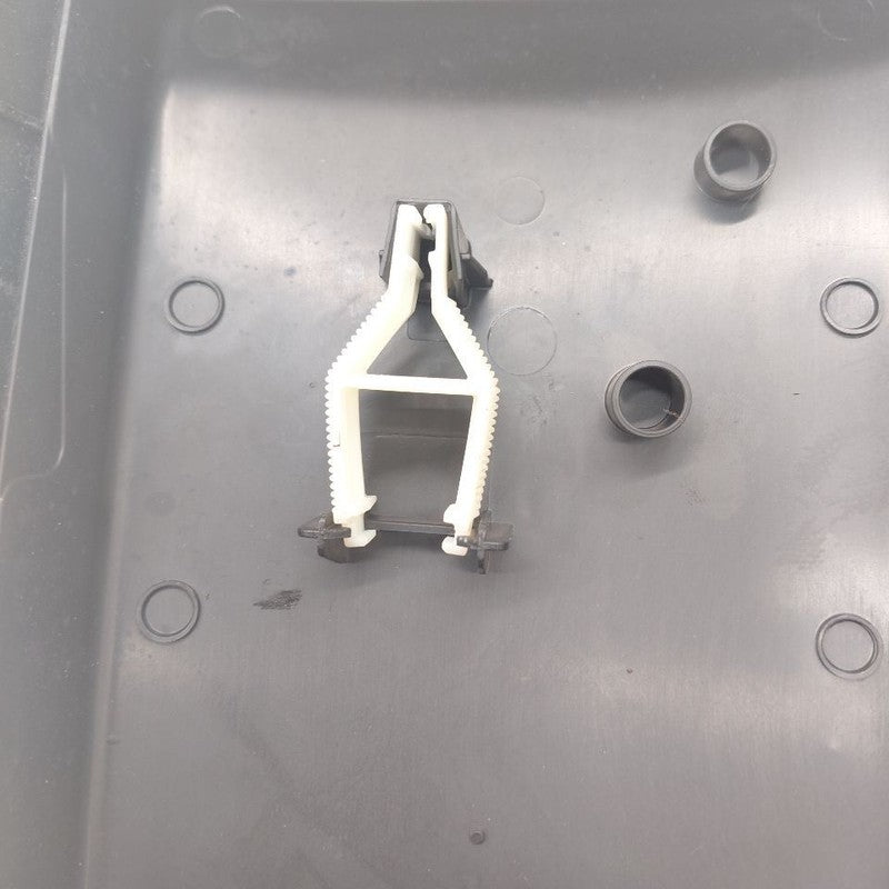 Volkswagen Golf Engine Fuse Box Cover 2015 2016 2017