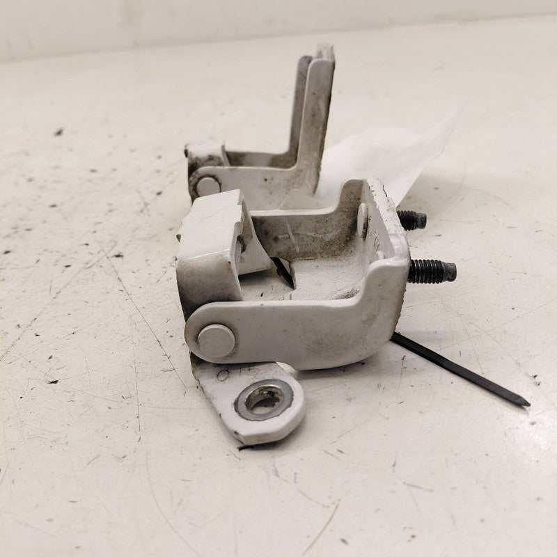 Nissan Versa Note Door Hinge Set Left Driver Rear  2019 2018 2017