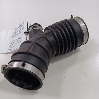 Nissan Altima Air Cleaner Tube Intake Hose  2.5L 2017 2016 OEM