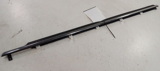 Hyundai XG350 Door Glass Window Weather Strip Trim Rear Right Passenge