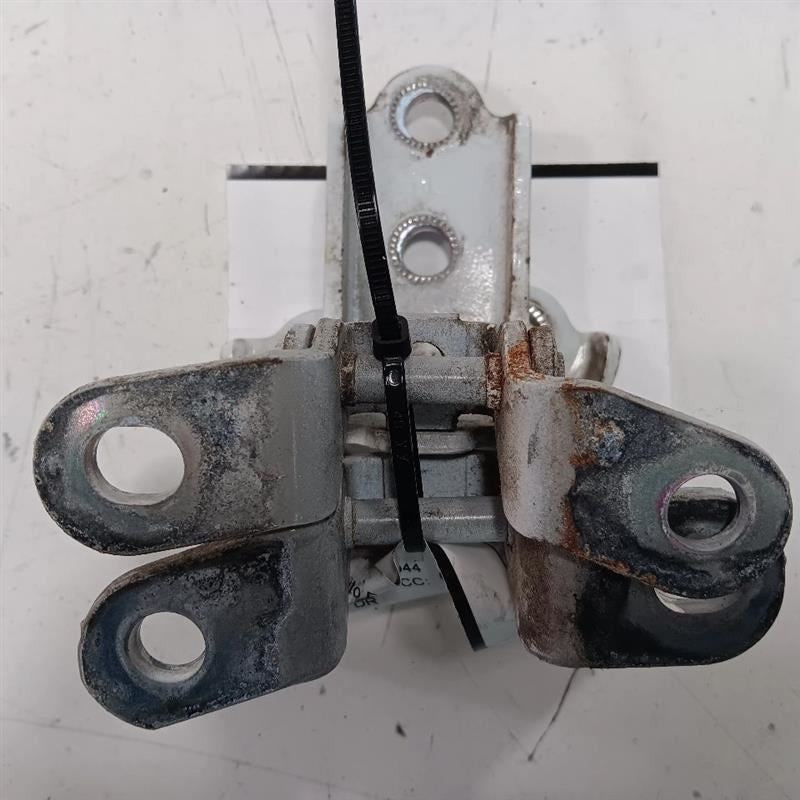 Hyundai Accent Door Hinge Set Right Rear Passenger  2012 2013 2014 201