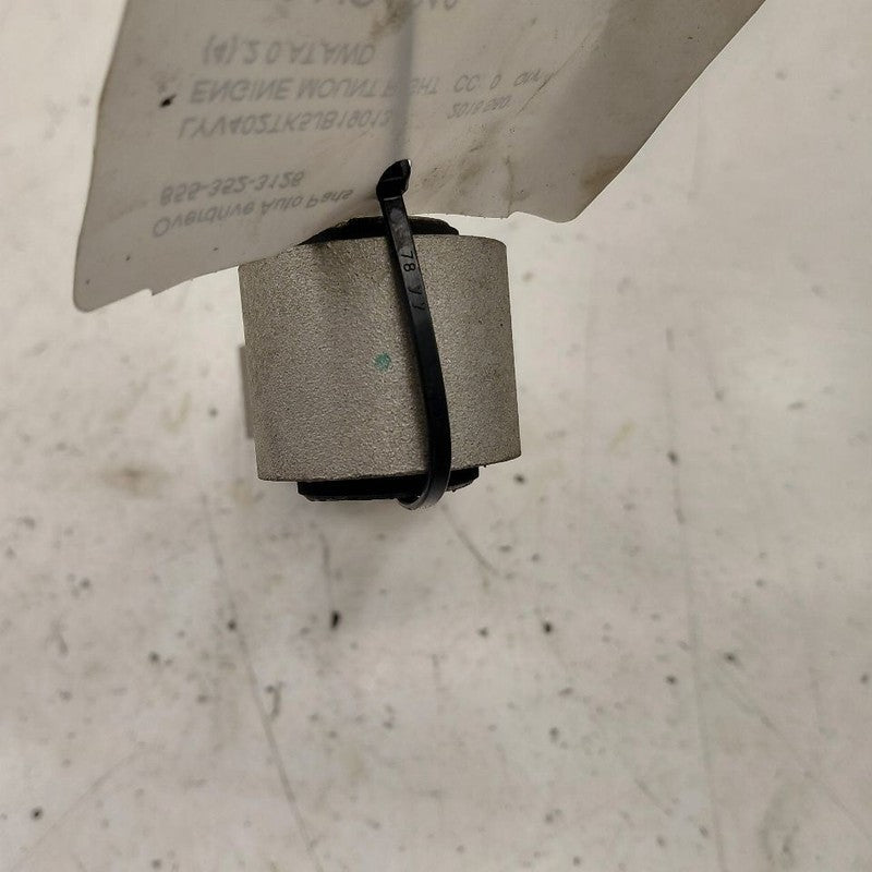 Volvo S60 Engine Motor Mount Right Passenger  2.0 2018 2017 2016