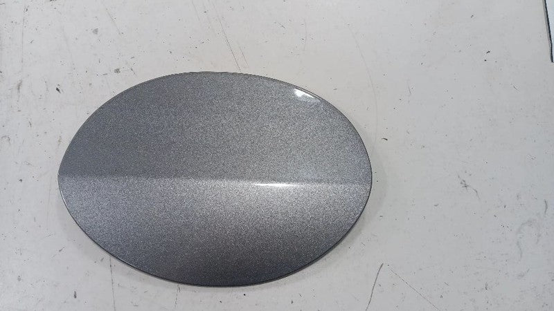 Chrysler 200 Fuel Filler Door Gas Cap Cover Lid  2015 2016 2017