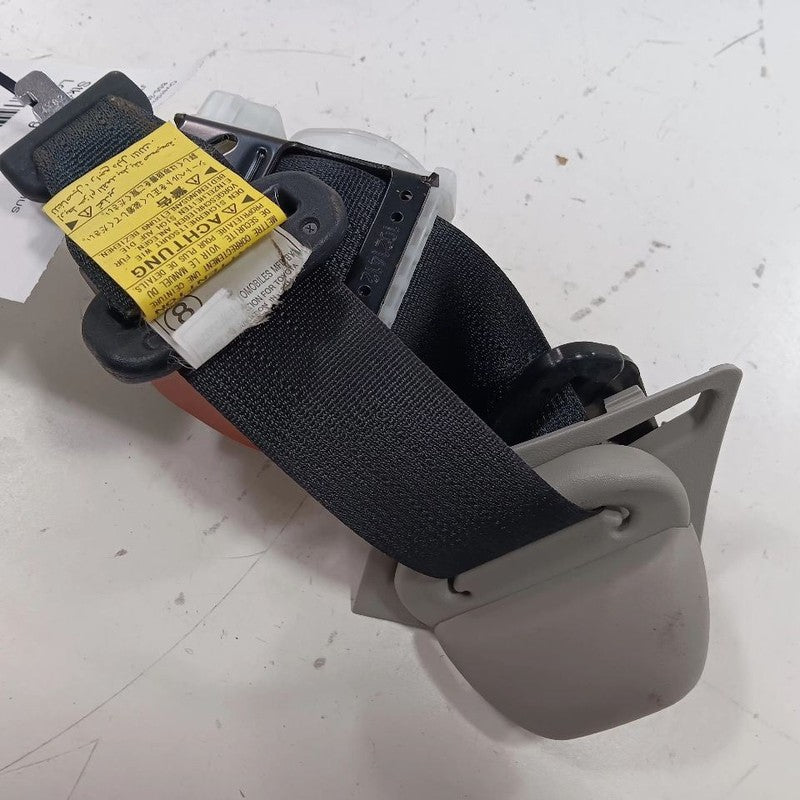 Toyota Prius C Seat Belt Strap Retractor Center Middle Rear Back  2017 2016 2015