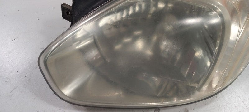 921011E011 Driver Left Headlight Fits 06-11 ACCENT